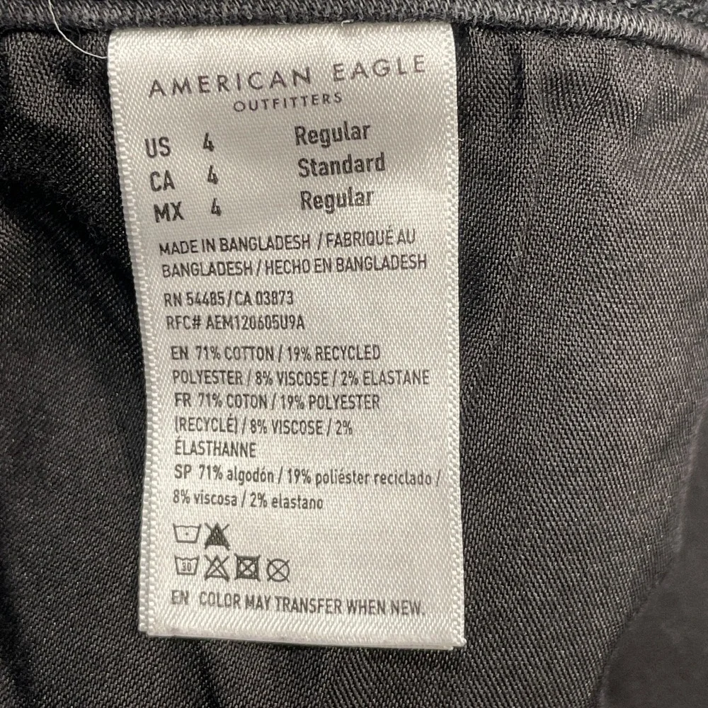 American Eagle Super Hi-Rise Jegging Womens 4 Black Distressed Ripped Next Level